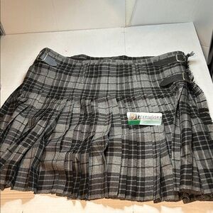 TARTANISTA TARTAN KILT PATTERN OF BLACK AND GRAY SCOTTISH DESIGN NWT SZ 50